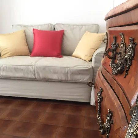 View Couette-café 4*