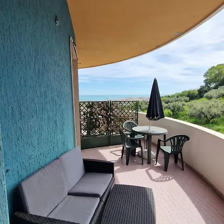 Bed and Breakfast View 3*