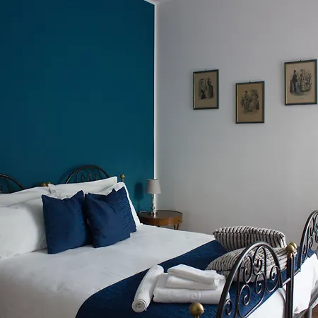 View Bed & Breakfast 4*