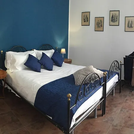 Bed & Breakfast View 3*