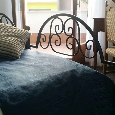 Bed & Breakfast View 3*